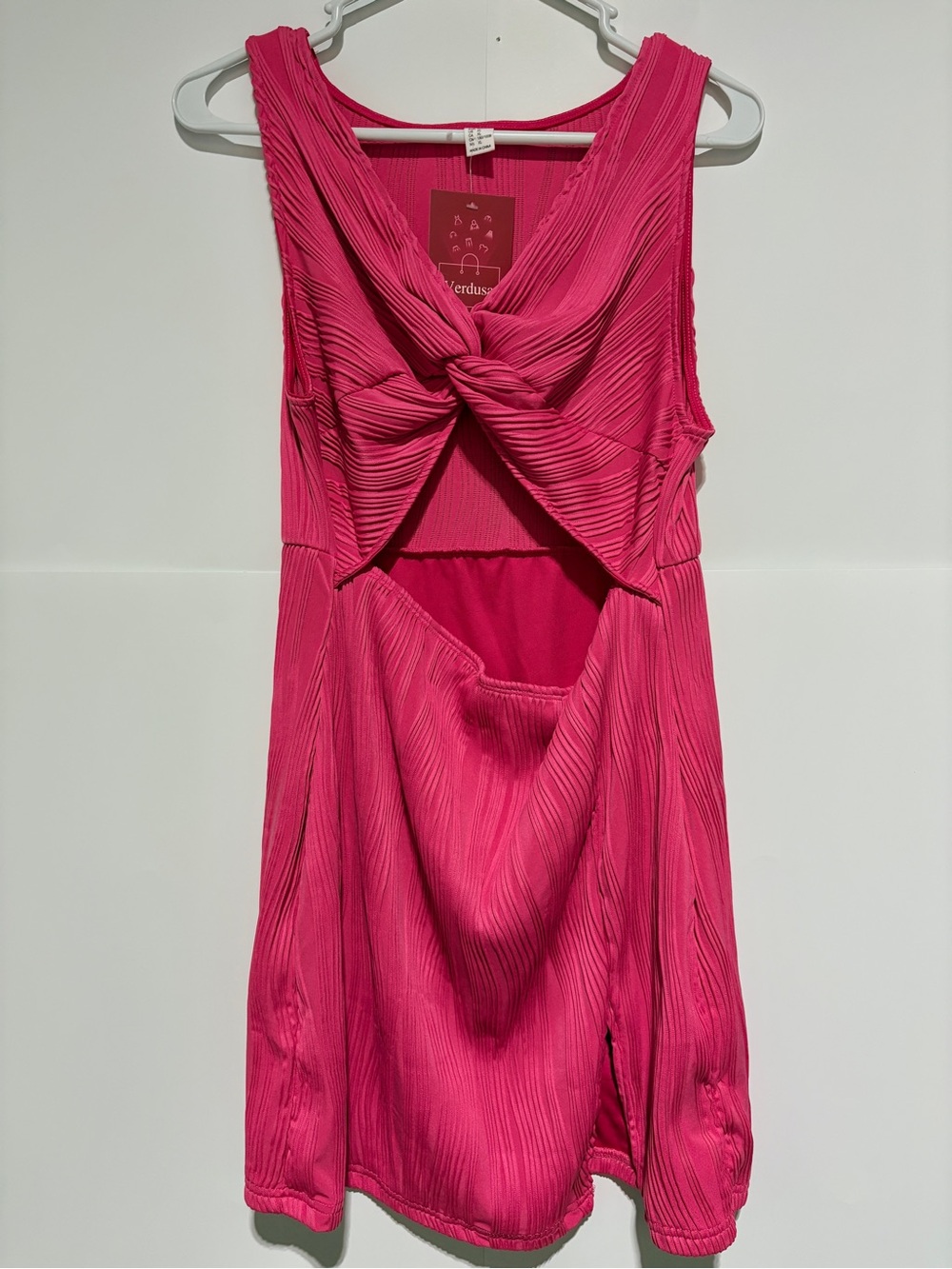 NWT Verdusa Hot Pink Plisse Twist Front Cut Out Mini Dress Women's XL